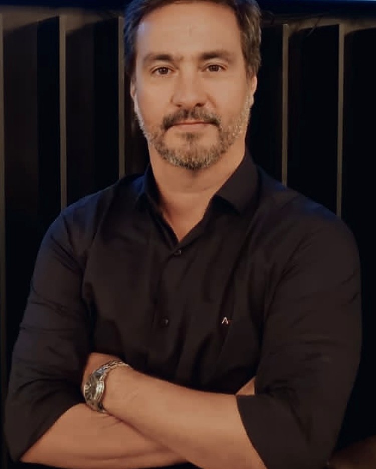 Alex Magno Reis